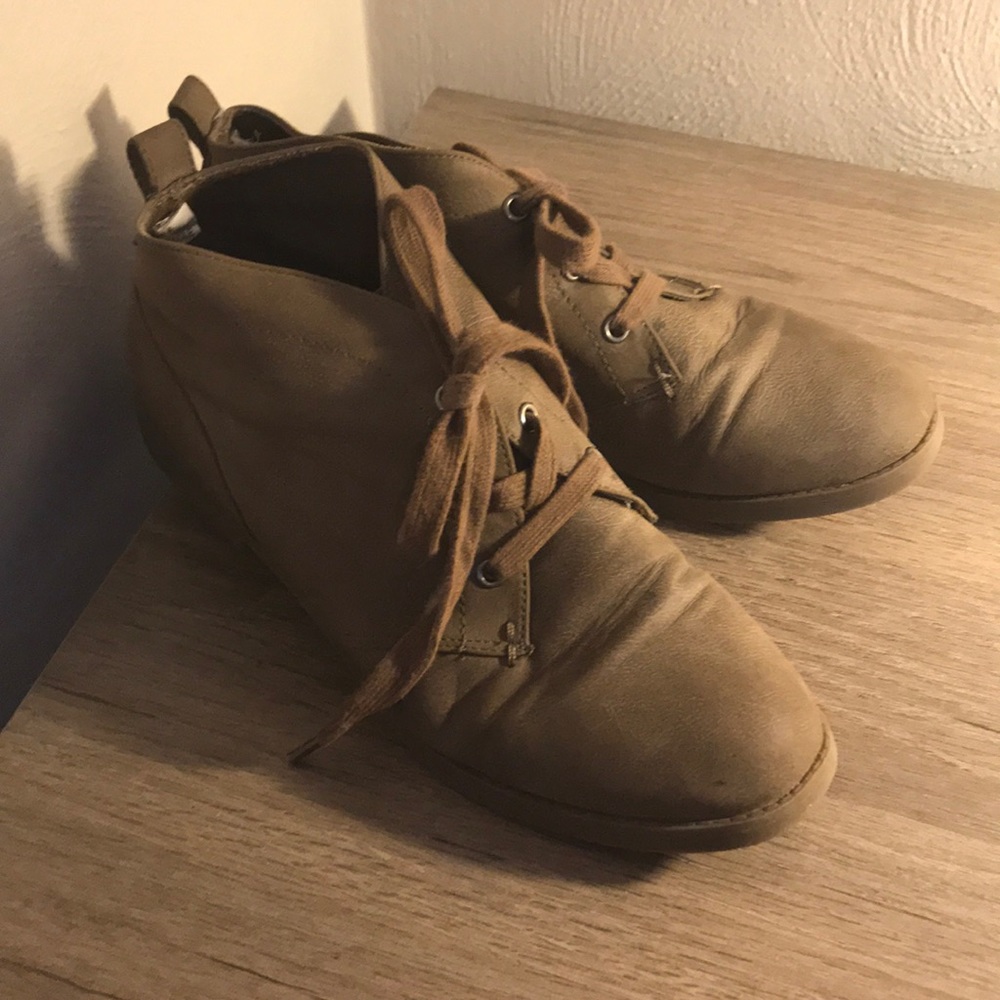 Tan bootie